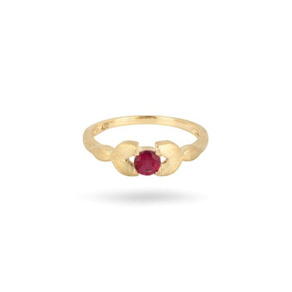 Material: 10ct yellow gold - 420 hallmarked. Gemstone: 1 x round pink topaz (0.30ct). Finish: Matte finish. Style: Romantic glam / day & night. Gross Weight: 1.80 grams. Dimensions: 11 x 5mm