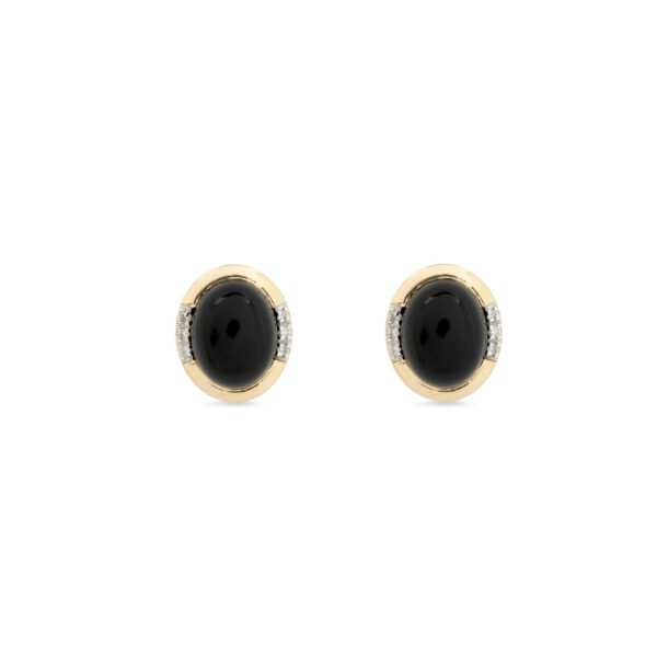 Metal: 9ct yellow gold - 375 hallmarked. Gemstone: 2 x oval cabochon black onyx  (4.32ct)